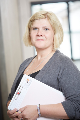 Janine Reitenberger